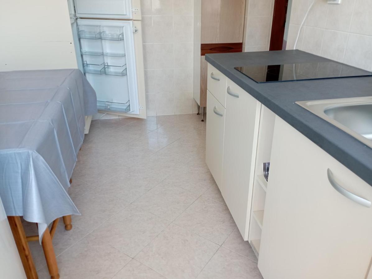Apartments Mare Новиград Экстерьер фото